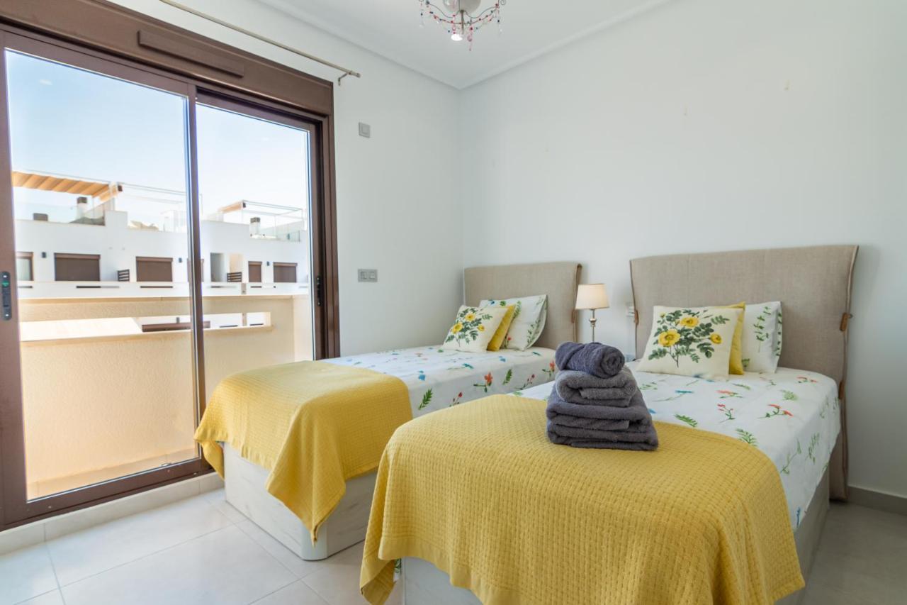 Bahia Homes Торевиеха Екстериор снимка