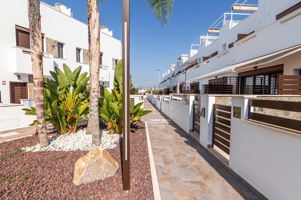 Bahia Homes Торевиеха Екстериор снимка