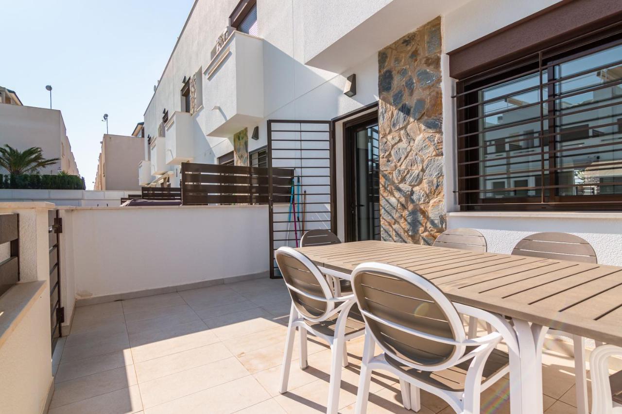 Bahia Homes Торевиеха Екстериор снимка
