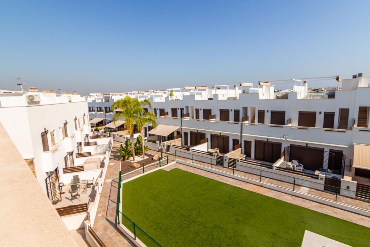 Bahia Homes Торевиеха Екстериор снимка